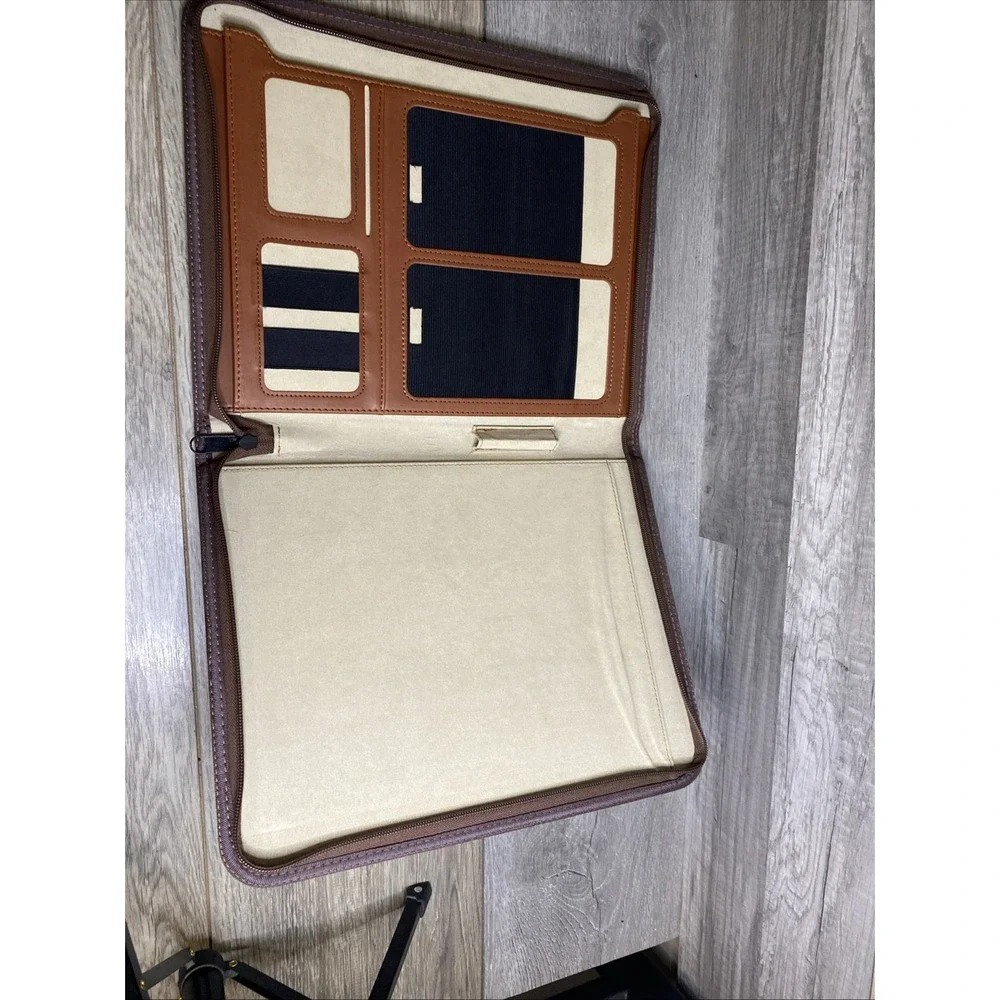 Coca-Cola Portfolio Organizer Unisex OS Tan Good Faux Leather Zip Tech Case